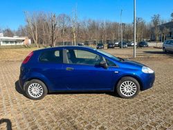 Blu Usata 2008 Fiat Punto Due volumi | 2400 € (Buon prezzo)
