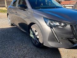 Usata 2023 Peugeot 208 Due volumi | 15.200 € (Buon prezzo)