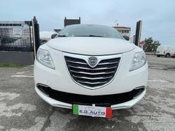 Bianco Usata 2013 Lancia Ypsilon Silver Due volumi | 3990 € (Buon prezzo)