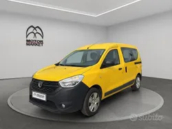 Giallo Usata 2018 Dacia Dokker Comfort Furgone | 9000 € (Ottimo prezzo)