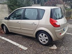 Giallo Usata 2008 Renault Scénic II Monovolume | 1950 € (Buon prezzo)