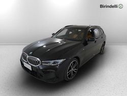 Black sapphire metallizzato Usata 2022 BMW 320 M Sport Station wagon | 40.000 € (Buon prezzo)