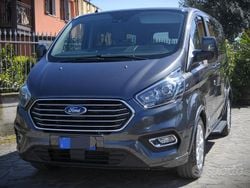 Grigio Usata 2021 Ford Tourneo Titanium Monovolume | 29.999 € (Buon prezzo)