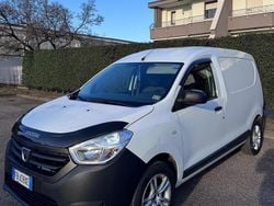 Bianco Usata 2016 Dacia Dokker Monovolume | 5400 € (Buon prezzo)