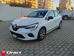 Bianco Usata 2023 Renault Clio V Equilibre Due volumi | 12.900 € (Ottimo prezzo)