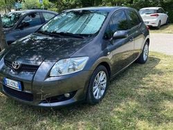 Grigio Usata 2009 Toyota Auris Due volumi | 8500 € (Cara)