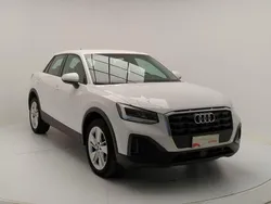 Bianco ibis Usata 2021 Audi Q2 Advanced SUV | 24.900 € (Buon prezzo)