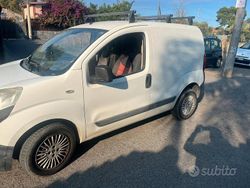 Bianco Usata 2010 Peugeot Bipper Monovolume | 3000 €