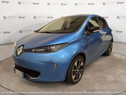 Blu Usata 2017 Renault Zoe Intens Due volumi | 8400 € (Cara)