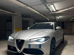 Usata 2019 Alfa Romeo Giulia Veloce Tre volumi | 25.000 € (Buon prezzo)