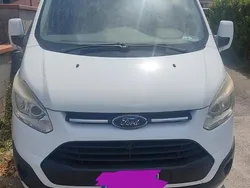 Usata 2013 Ford Tourneo Custom S Tre volumi | 16.500 €
