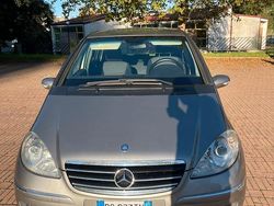Usata 2007 Mercedes A180 Tre volumi | 3000 €