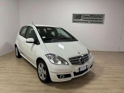 Bianco Usata 2011 Mercedes A180 Monovolume | 4900 € (Molto cara)
