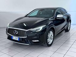 Nero Usata 2017 Infiniti Q30 Premium Due volumi | 11.900 € (Buon prezzo)
