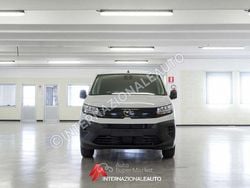 Bianco Nuova 2025 Opel Combo Monovolume | 21.900 € (Ottimo prezzo)