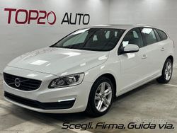 Bianco Usata 2017 Volvo V60 Kinetic Station wagon | 13.900 € (Buon prezzo)