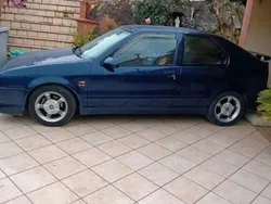 Renault 19