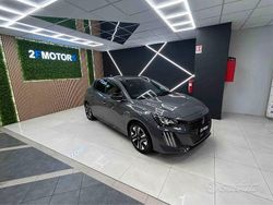 Grigio Nuova 2025 Peugeot 208 Allure Due volumi | 19.450 € (Cara)