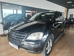 Nero Usata 2008 Mercedes ML320 SUV | 8350 € (Buon prezzo)