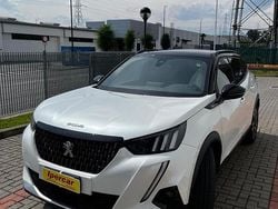 Bianco perla Usata 2021 Peugeot 2008 GT-line SUV | 15.800 € (Buon prezzo)