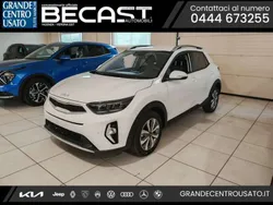 Bianco pastello Nuova 2025 Kia Stonic Style SUV | 19.500 € (Buon prezzo)