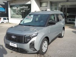 Grigio Usata 2024 Ford Tourneo Courier Titanium Monovolume | 22.600 € (Buon prezzo)