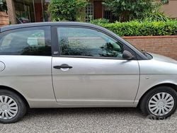 Grigio Usata 2006 Lancia Ypsilon Due volumi | 1300 € (Ottimo prezzo)