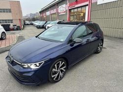Blu Usata 2024 VW Golf VIII R-line Tre volumi | 29.890 € (Buon prezzo)