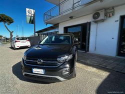 Deep black perlato Usata 2023 VW T-Cross Life SUV | 19.600 € (Buon prezzo)
