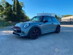 Grigio Usata 2017 Mini John Cooper Works Due volumi | 14.000 € (Buon prezzo)