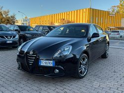 Nero Usata 2016 Alfa Romeo Giulietta Super Due volumi | 7200 € (Buon prezzo)