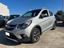 Grigio Usata 2019 Opel Karl Rocks Due volumi | 10.900 € (Cara)