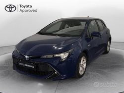 Blu met. Usata 2020 Toyota Corolla Active Tre volumi | 17.900 € (Buon prezzo)