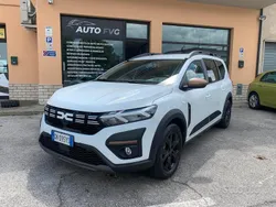Bianco Usata 2024 Dacia Jogger Monovolume | 22.500 € (Buon prezzo)