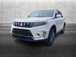 Bianco Usata 2023 Suzuki Vitara Cool SUV | 21.950 € (Cara)