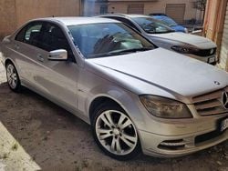 Argento Usata 2010 Mercedes C220 Tre volumi | 6000 € (Buon prezzo)