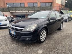 Nero Usata 2006 Opel Astra Cosmo Tre volumi | 1500 € (Buon prezzo)