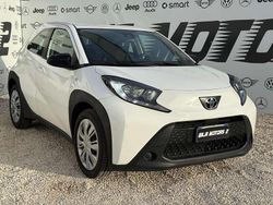 Bianco Usata 2022 Toyota Aygo X Active SUV | 12.390 € (Buon prezzo)