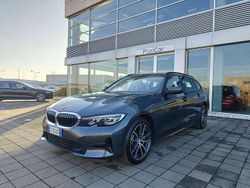Grigio Usata 2021 BMW 330e Station wagon | 27.700 € (Ottimo prezzo)