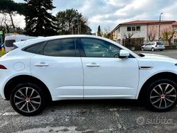 Bianco Usata 2018 Jaguar E-Pace SUV | 20.000 € (Buon prezzo)