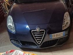 Blu Usata 2013 Alfa Romeo Giulietta Due volumi | 5300 € (Ottimo prezzo)