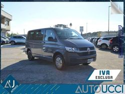 Grigio Usata 2022 VW Caravelle Trendline Monovolume | 23.690 € (Buon prezzo)