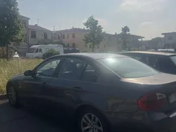 Grigio Usata 2007 BMW 318 Tre volumi | 6000 € (Cara)