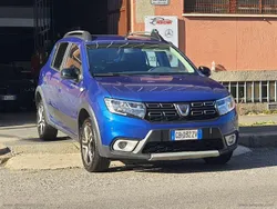 Blu/azzurro Usata 2020 Dacia Sandero Stepway Due volumi | 7990 € (Buon prezzo)