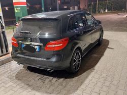 Nero Usata 2013 Mercedes B220 Monovolume | 15.000 €