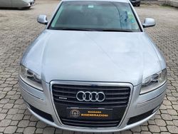 Grigio Usata 2008 Audi A8 Tre volumi | 11.900 € (Buon prezzo)