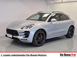 Argento metallizzato Usata 2017 Porsche Macan Turbo Performance Package SUV | 40.590 € (Super prezzo)