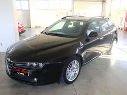 Nero pastello Usata 2011 Alfa Romeo 159 Distinctive Station wagon | 8500 € (Buon prezzo)