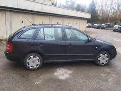 Nero Usata 2004 Skoda Fabia Due volumi | 1000 € (Buon prezzo)