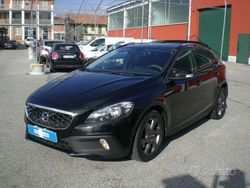 Nero Usata 2014 Volvo V40 CC Business Edition Station wagon | 9450 € (Buon prezzo)